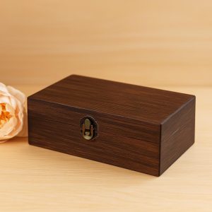 Retro Wooden Clamshell Box: Jewelry &amp; Desk Organizer