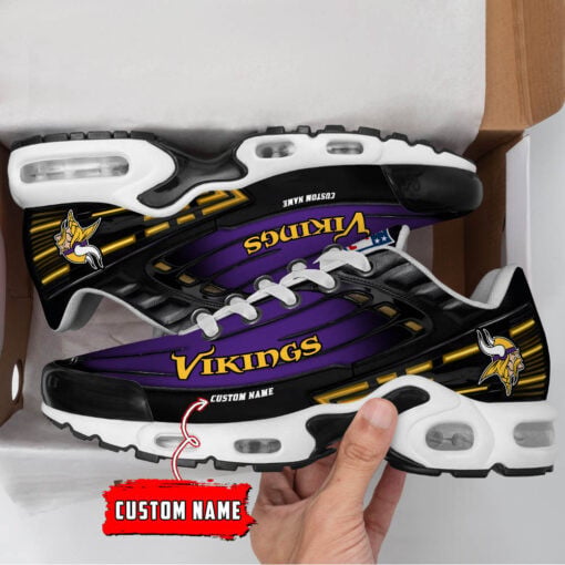 Personalized Minnesota Vikings Black And Team Color Stripes Black TN Air Max Shoes Air Cushion Sneakers